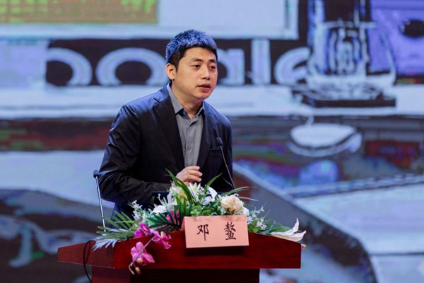 1699932604763174.jpg 02 邓鳌_600.jpg