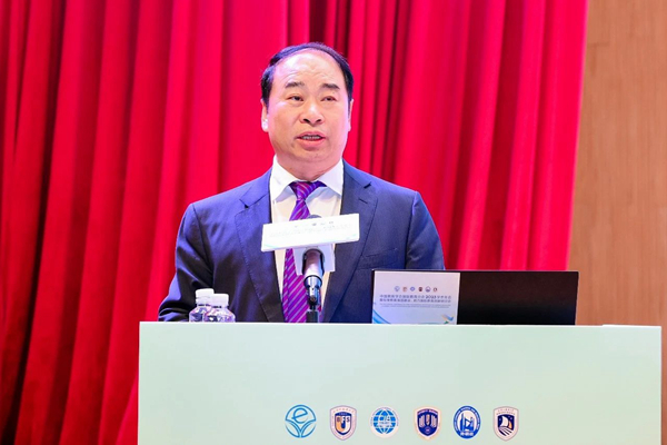 1705479644717211.jpg 王定华_600.jpg