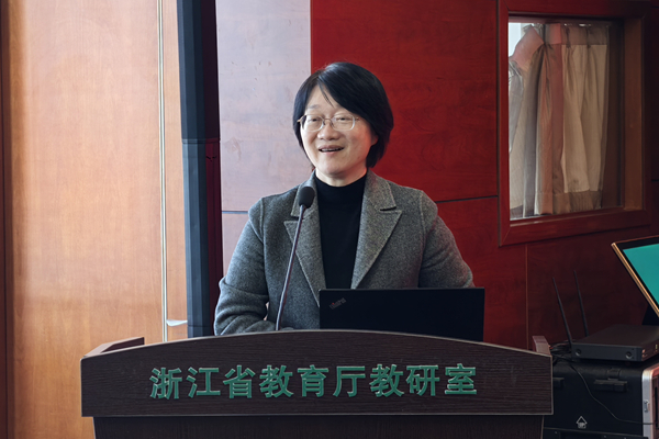 1743989153544453.jpg 7.何东涛_600.jpg