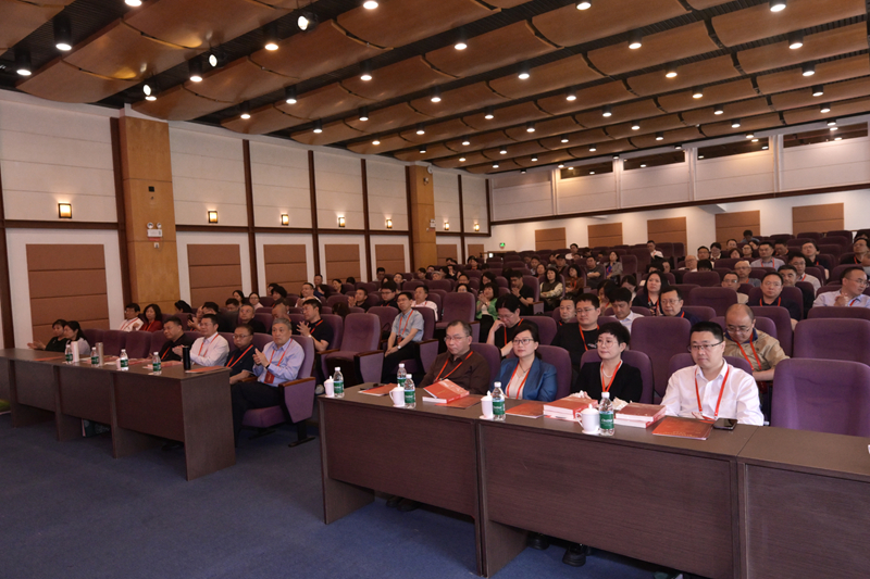 1746585639755800.jpg 2大会会场(1)_800.jpg