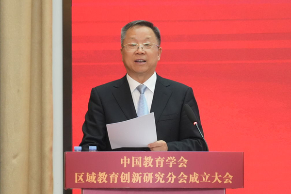 1749695470887251.jpg 翟博_副本_600.jpg