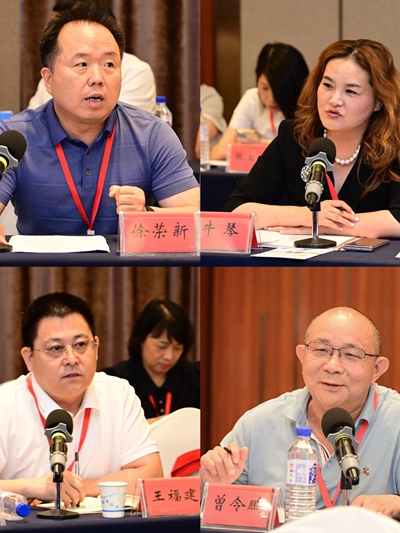 11-2 通讯员代表进行经验分享与交流_400.jpg