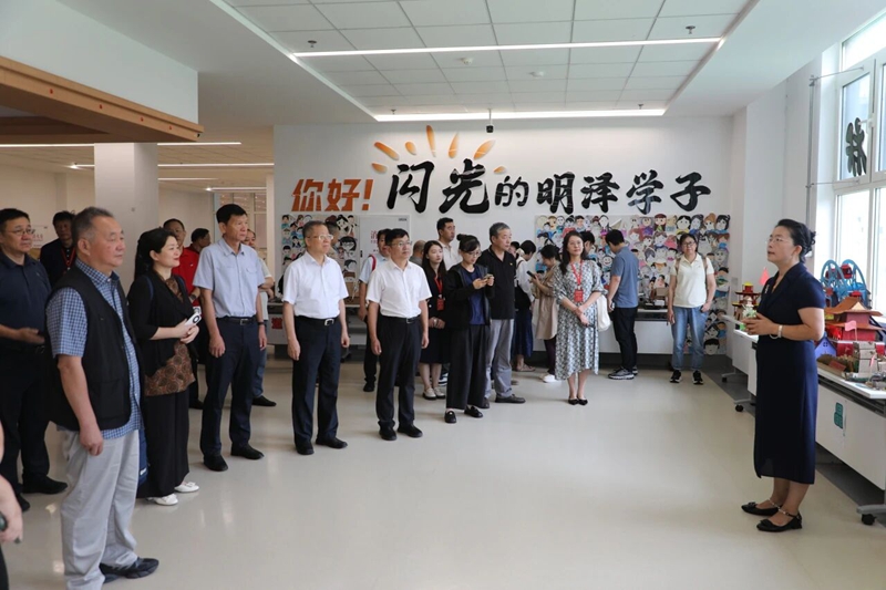 12 吉林省长春净月区明泽学校参观_800.jpg